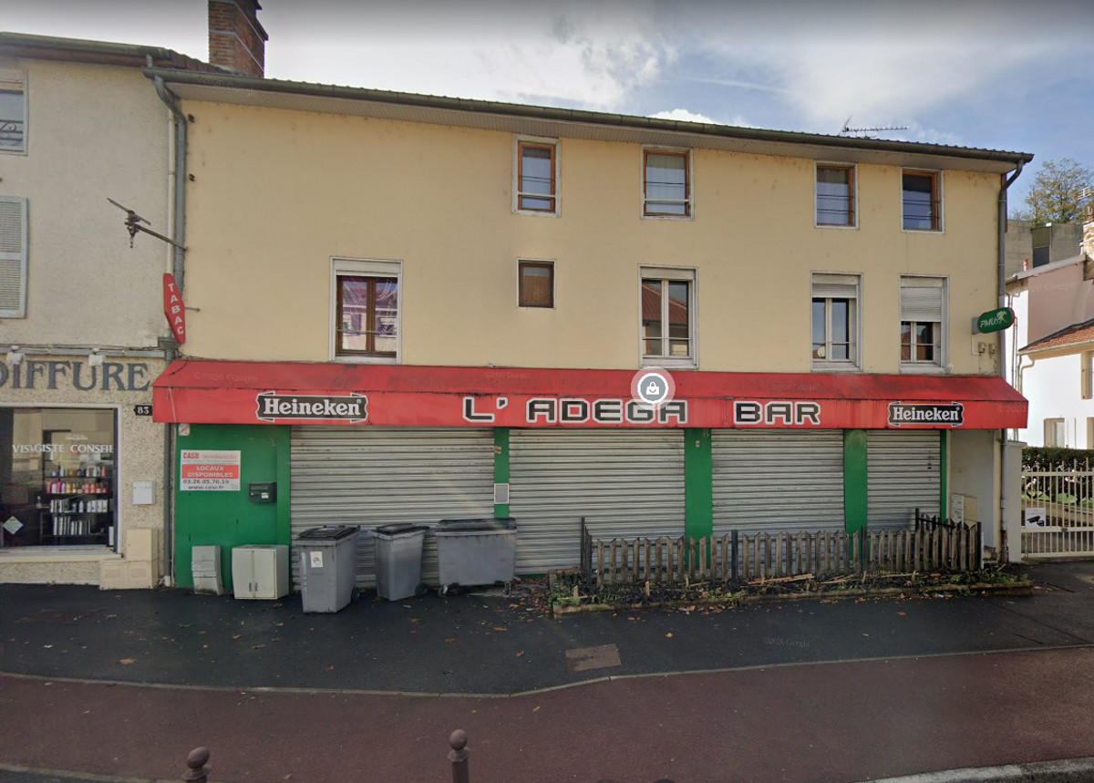 Local commercial de 164 m² à CHALONS axe passant